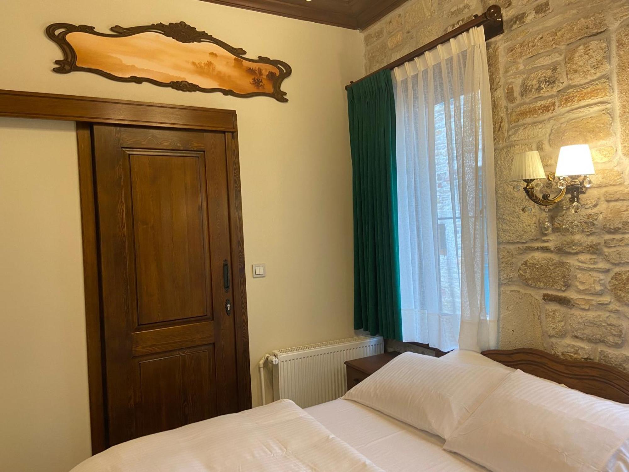 Dionysos 1789 Boutique Hotel Foça Exterior foto